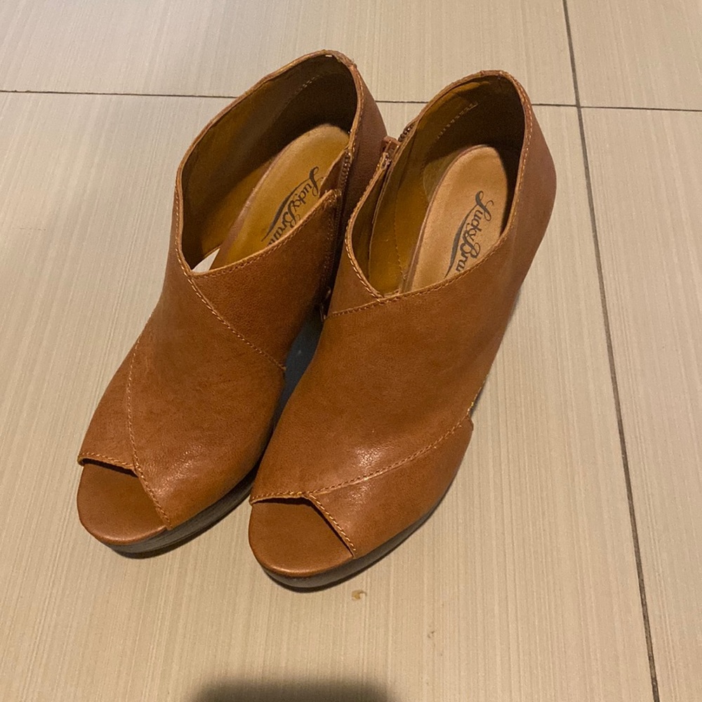 Lucky Brand open-toed 4”heel shoes/bootie style Caramel Brown